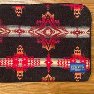 Pendleton wool laptop case portfolio